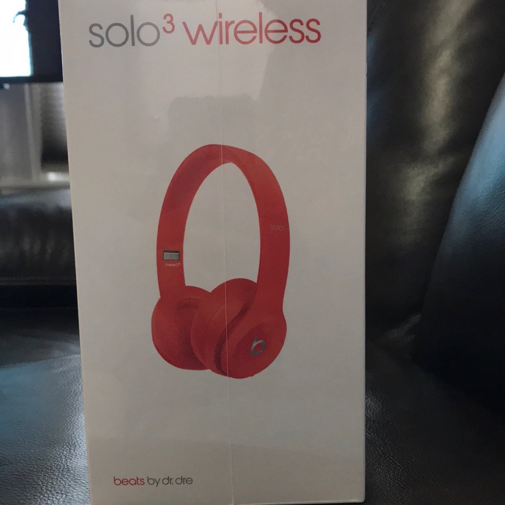 Beats Solo3 Wireless (Product) RED - Picture 5 of 5
